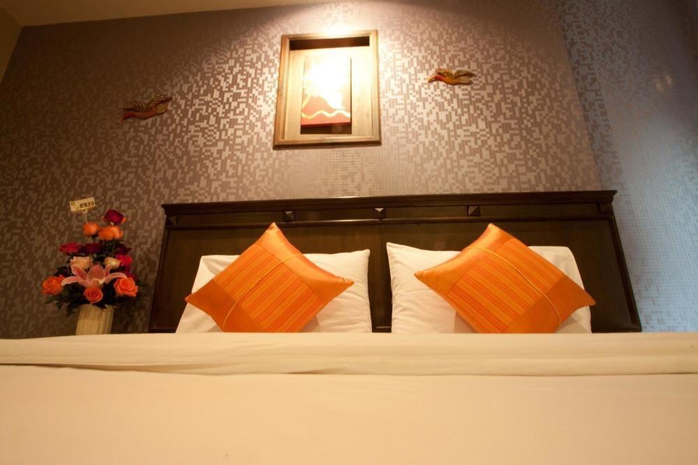 Lanna House Hotel Chiang Mai Bagian luar foto